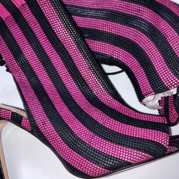 Zara Stripe Peep Toe Fringe Tie Sandals - Picture 9 of 10